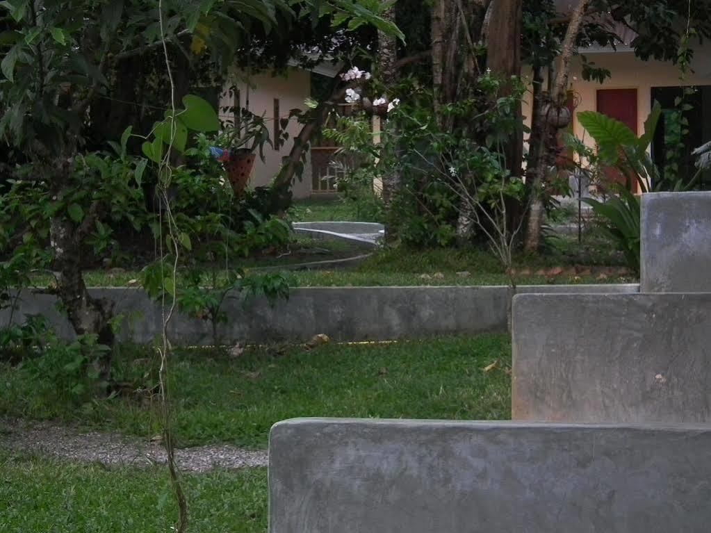 Villa De Mama Rawai Exteriér fotografie